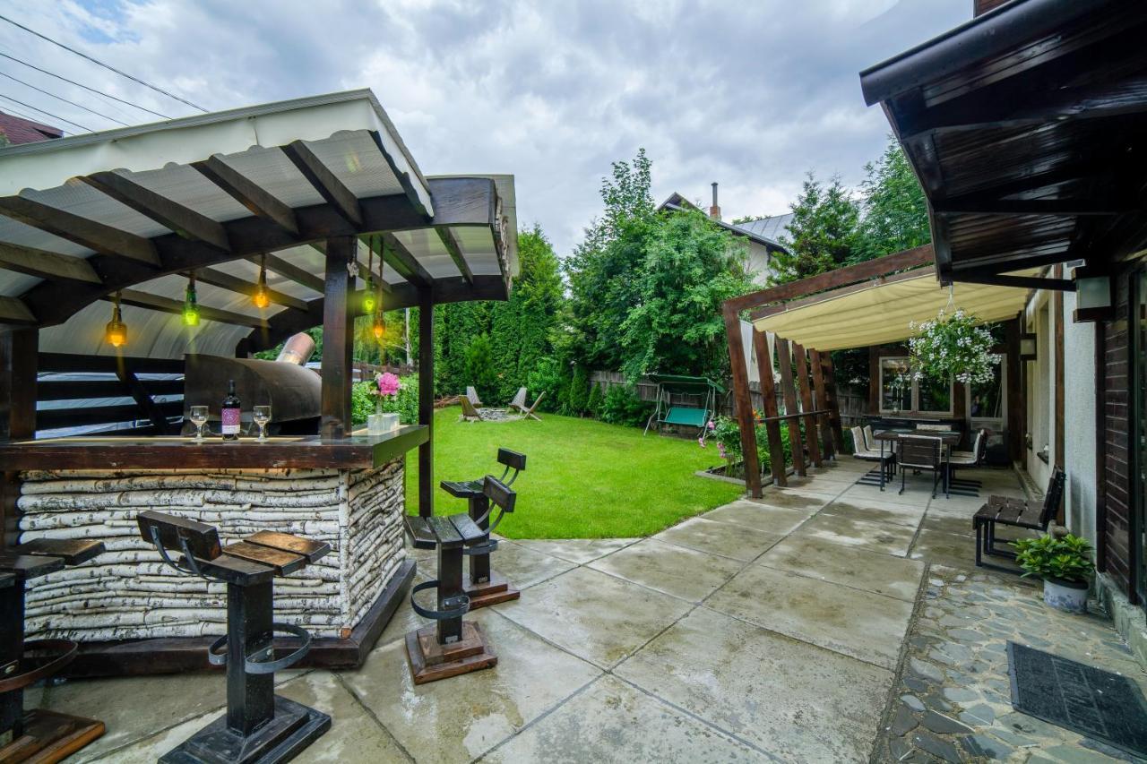 ホテル Casa Traian シナヤ エクステリア 写真